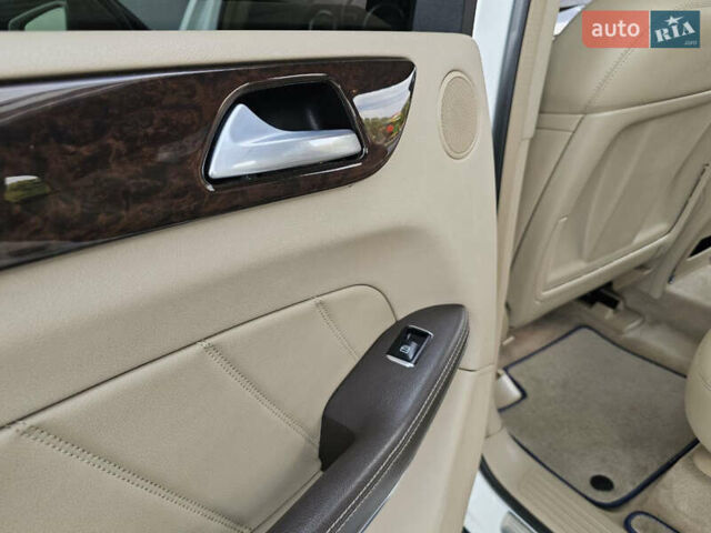 Білий Мерседес ГЛ-Клас, об'ємом двигуна 4.66 л та пробігом 172 тис. км за 29999 $, фото 87 на Automoto.ua