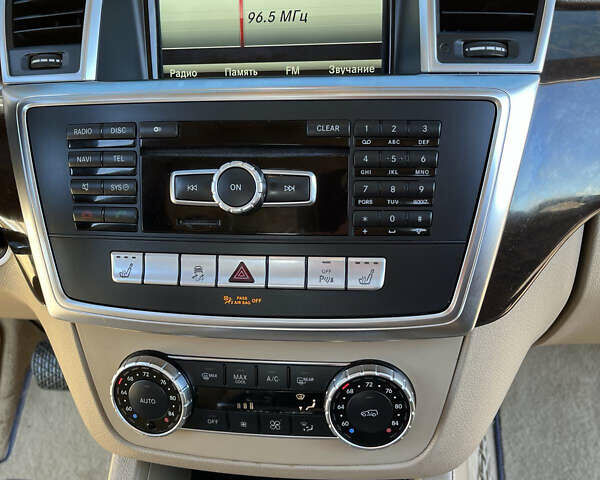 Белый Мерседес ГЛ-класс, объемом двигателя 4.66 л и пробегом 178 тыс. км за 29999 $, фото 21 на Automoto.ua