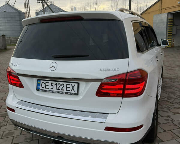 Белый Мерседес ГЛ-класс, объемом двигателя 3 л и пробегом 272 тыс. км за 29700 $, фото 43 на Automoto.ua