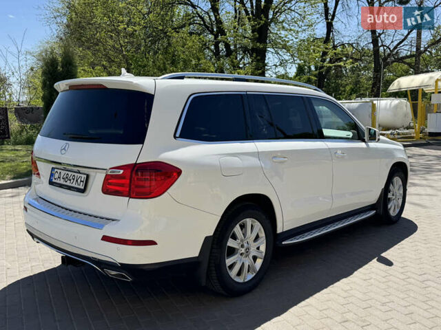 Белый Мерседес ГЛ-класс, объемом двигателя 3 л и пробегом 160 тыс. км за 22500 $, фото 7 на Automoto.ua