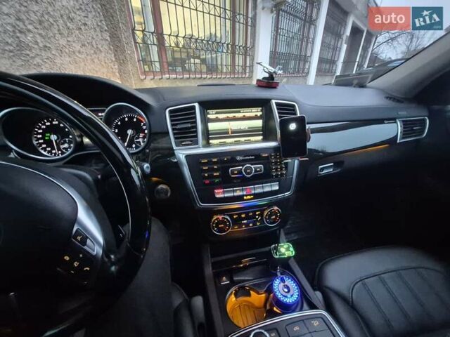 Білий Мерседес ГЛ-Клас, об'ємом двигуна 3 л та пробігом 110 тис. км за 27500 $, фото 3 на Automoto.ua