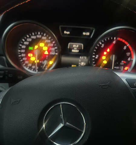 Белый Мерседес ГЛ-класс, объемом двигателя 3 л и пробегом 98 тыс. км за 49500 $, фото 26 на Automoto.ua