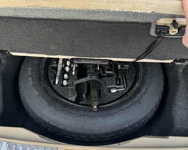 Белый Мерседес ГЛ-класс, объемом двигателя 3 л и пробегом 324 тыс. км за 19500 $, фото 71 на Automoto.ua