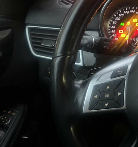 Белый Мерседес ГЛ-класс, объемом двигателя 3 л и пробегом 98 тыс. км за 49500 $, фото 27 на Automoto.ua