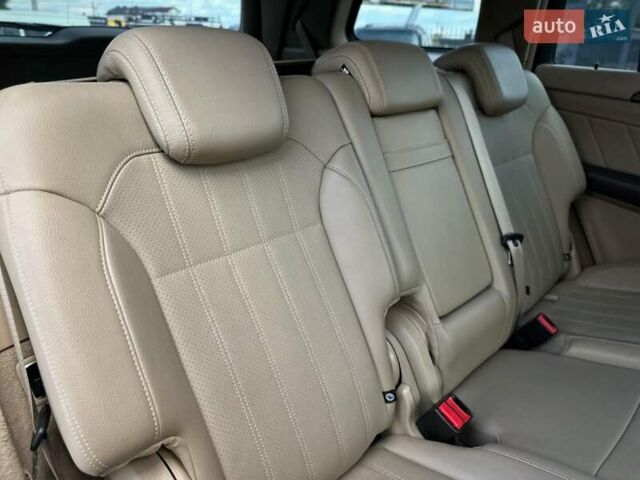 Белый Мерседес ГЛ-класс, объемом двигателя 2.99 л и пробегом 222 тыс. км за 31500 $, фото 57 на Automoto.ua