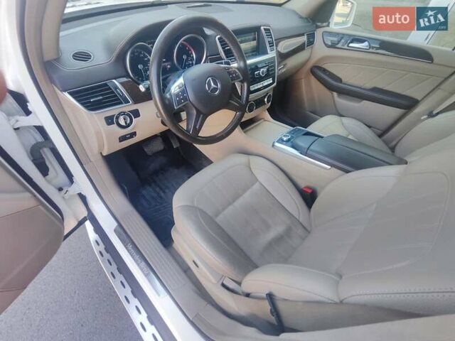Білий Мерседес ГЛ-Клас, об'ємом двигуна 2.99 л та пробігом 148 тис. км за 29500 $, фото 14 на Automoto.ua