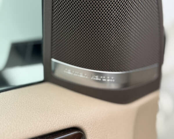 Белый Мерседес ГЛ-класс, объемом двигателя 3 л и пробегом 324 тыс. км за 19500 $, фото 44 на Automoto.ua