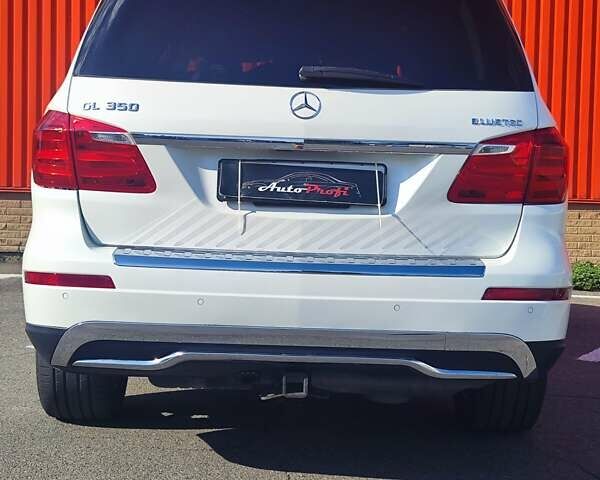 Білий Мерседес ГЛ-Клас, об'ємом двигуна 2.99 л та пробігом 148 тис. км за 29500 $, фото 9 на Automoto.ua