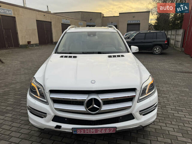 Белый Мерседес ГЛ-класс, объемом двигателя 3 л и пробегом 324 тыс. км за 19500 $, фото 25 на Automoto.ua