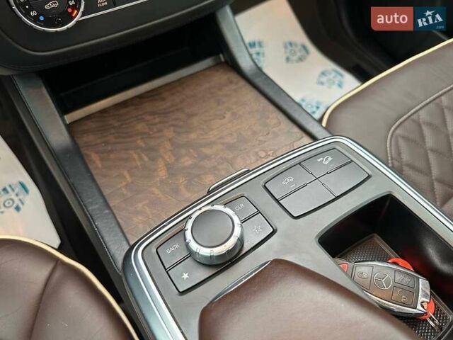 Белый Мерседес ГЛ-класс, объемом двигателя 3 л и пробегом 169 тыс. км за 21850 $, фото 38 на Automoto.ua