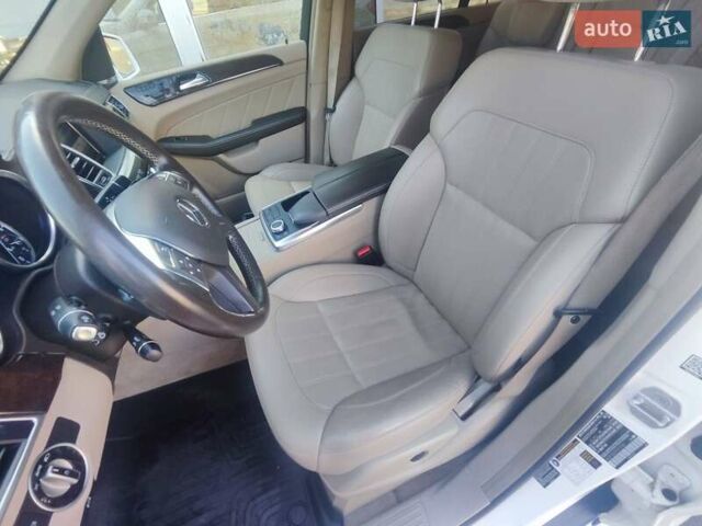 Білий Мерседес ГЛ-Клас, об'ємом двигуна 2.99 л та пробігом 148 тис. км за 29500 $, фото 13 на Automoto.ua
