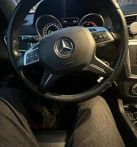 Белый Мерседес ГЛ-класс, объемом двигателя 3 л и пробегом 98 тыс. км за 49500 $, фото 13 на Automoto.ua