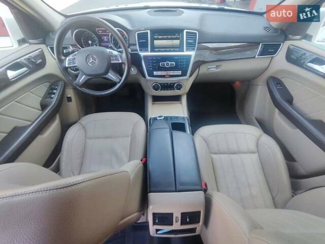Білий Мерседес ГЛ-Клас, об'ємом двигуна 2.99 л та пробігом 148 тис. км за 29500 $, фото 28 на Automoto.ua