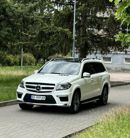 Белый Мерседес ГЛ-класс, объемом двигателя 3 л и пробегом 209 тыс. км за 27700 $, фото 7 на Automoto.ua