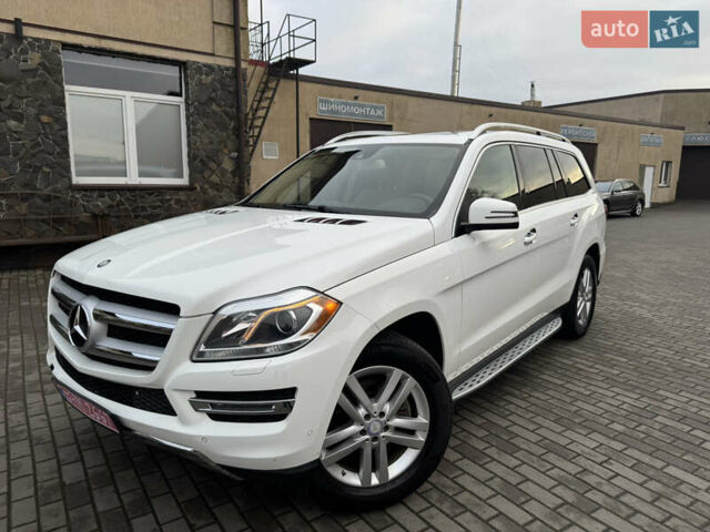 Белый Мерседес ГЛ-класс, объемом двигателя 3 л и пробегом 324 тыс. км за 19500 $, фото 2 на Automoto.ua