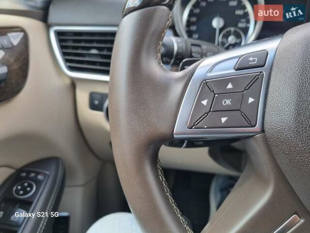 Белый Мерседес ГЛ-класс, объемом двигателя 3 л и пробегом 90 тыс. км за 29999 $, фото 80 на Automoto.ua