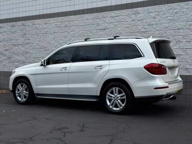 Белый Мерседес ГЛ-класс, объемом двигателя 3 л и пробегом 71 тыс. км за 6000 $, фото 4 на Automoto.ua