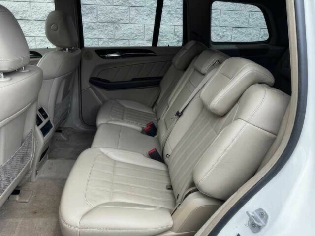 Білий Мерседес ГЛ-Клас, об'ємом двигуна 3 л та пробігом 79 тис. км за 14800 $, фото 9 на Automoto.ua