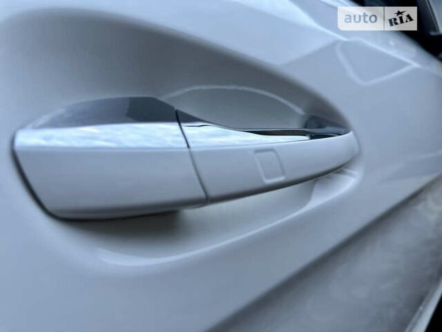 Белый Мерседес ГЛ-класс, объемом двигателя 3 л и пробегом 169 тыс. км за 24600 $, фото 34 на Automoto.ua