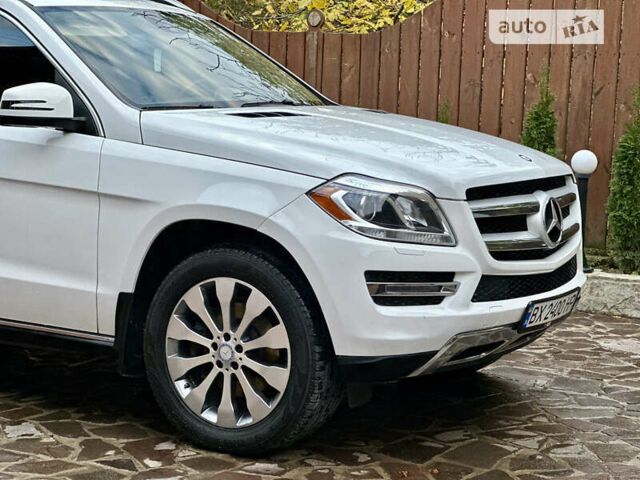 Белый Мерседес ГЛ-класс, объемом двигателя 3 л и пробегом 169 тыс. км за 24600 $, фото 1 на Automoto.ua