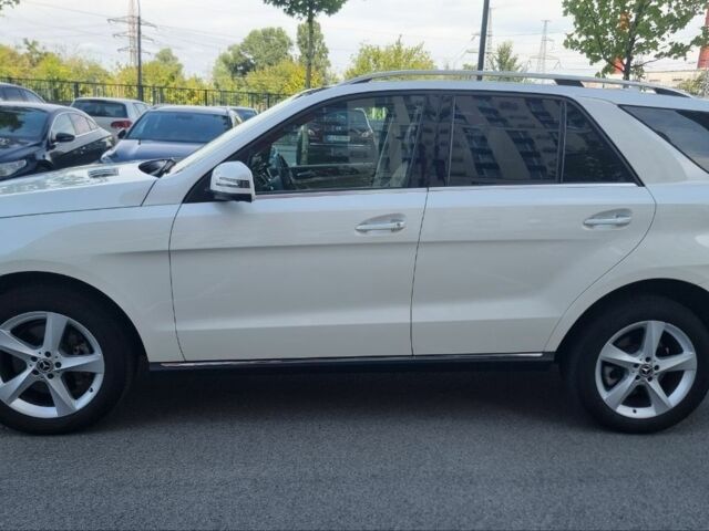 Білий Мерседес ГЛ-Клас, об'ємом двигуна 3 л та пробігом 61 тис. км за 32900 $, фото 1 на Automoto.ua