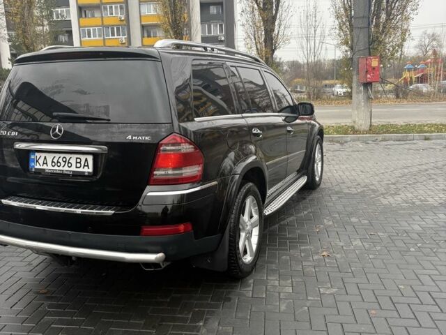 Черный Мерседес ГЛ-класс, объемом двигателя 3 л и пробегом 357 тыс. км за 11500 $, фото 1 на Automoto.ua