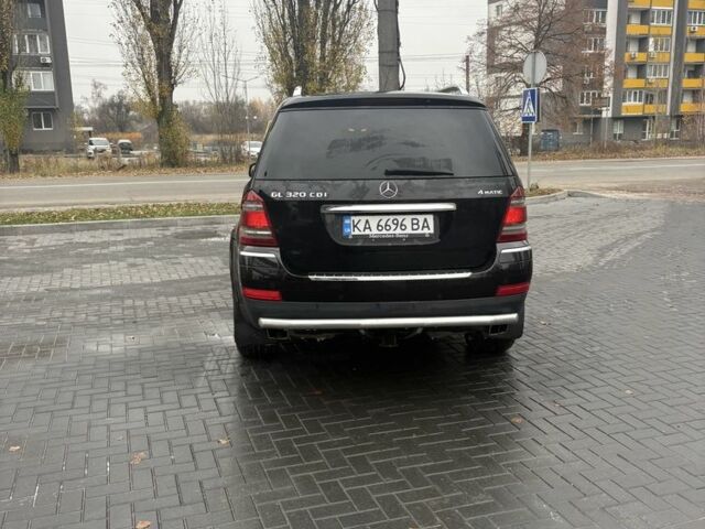 Черный Мерседес ГЛ-класс, объемом двигателя 3 л и пробегом 357 тыс. км за 11500 $, фото 4 на Automoto.ua