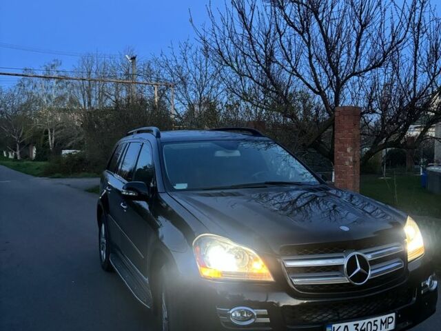 Мерседес ГЛ-класс 2007 в Одессе на Automoto.ua Черный Мерседес ГЛ-класс, объемом двигателя 4.7 л и пробегом 150 тыс. км за 9700 $, фото 3 на Automoto.ua