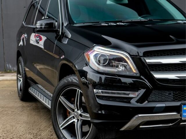 Черный Мерседес ГЛ-класс, объемом двигателя 3 л и пробегом 170 тыс. км за 34500 $, фото 11 на Automoto.ua