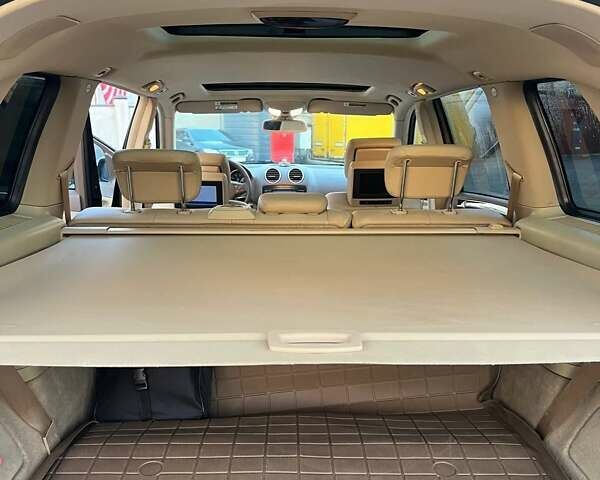 Чорний Мерседес ГЛ-Клас, об'ємом двигуна 4.66 л та пробігом 213 тис. км за 11600 $, фото 5 на Automoto.ua