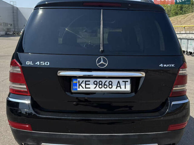 Чорний Мерседес ГЛ-Клас, об'ємом двигуна 4.7 л та пробігом 275 тис. км за 14500 $, фото 12 на Automoto.ua