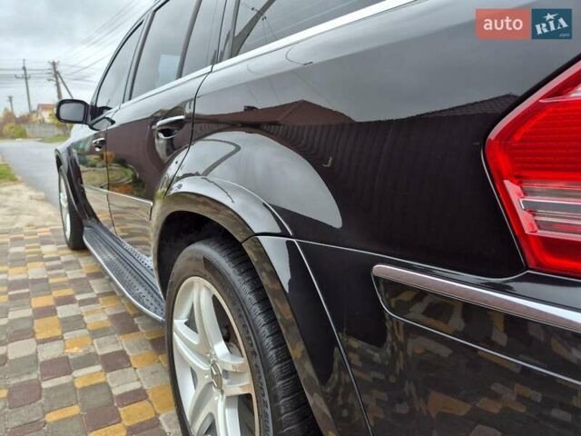 Чорний Мерседес ГЛ-Клас, об'ємом двигуна 5.46 л та пробігом 226 тис. км за 11600 $, фото 11 на Automoto.ua