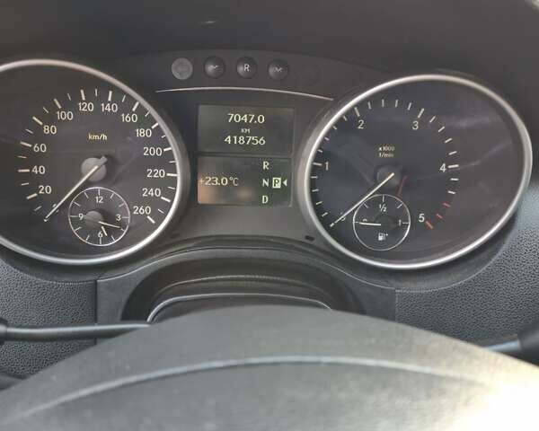 Чорний Мерседес ГЛ-Клас, об'ємом двигуна 2.99 л та пробігом 420 тис. км за 10500 $, фото 2 на Automoto.ua