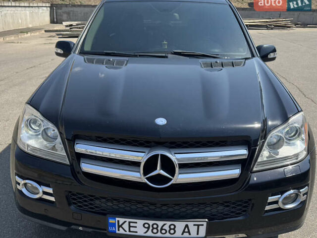Чорний Мерседес ГЛ-Клас, об'ємом двигуна 4.7 л та пробігом 275 тис. км за 14500 $, фото 20 на Automoto.ua