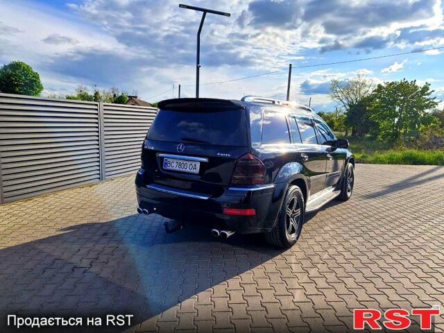 Чорний Мерседес ГЛ-Клас, об'ємом двигуна 4.7 л та пробігом 0 тис. км за 10500 $, фото 1 на Automoto.ua