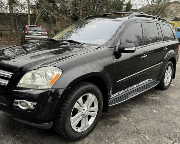 Черный Мерседес ГЛ-класс, объемом двигателя 4.66 л и пробегом 105 тыс. км за 14500 $, фото 14 на Automoto.ua