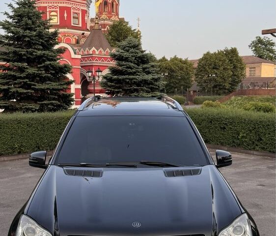 Черный Мерседес ГЛ-класс, объемом двигателя 4.7 л и пробегом 250 тыс. км за 12000 $, фото 6 на Automoto.ua