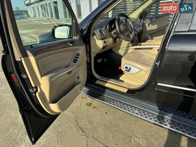 Черный Мерседес ГЛ-класс, объемом двигателя 2.99 л и пробегом 301 тыс. км за 15500 $, фото 26 на Automoto.ua