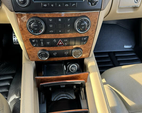 Черный Мерседес ГЛ-класс, объемом двигателя 2.99 л и пробегом 301 тыс. км за 15500 $, фото 36 на Automoto.ua