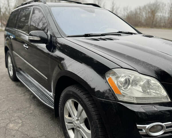 Черный Мерседес ГЛ-класс, объемом двигателя 4.66 л и пробегом 105 тыс. км за 14500 $, фото 15 на Automoto.ua