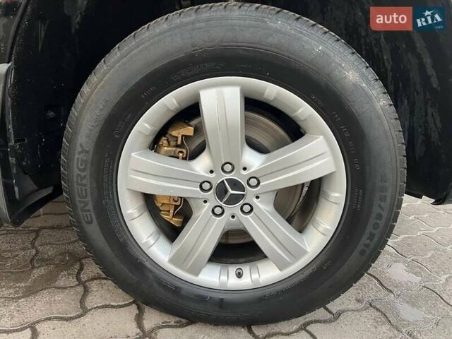 Чорний Мерседес ГЛ-Клас, об'ємом двигуна 4.66 л та пробігом 213 тис. км за 11600 $, фото 16 на Automoto.ua