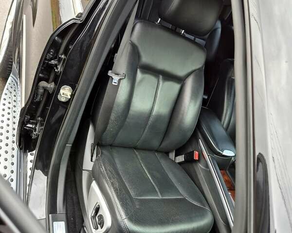 Чорний Мерседес ГЛ-Клас, об'ємом двигуна 5.46 л та пробігом 226 тис. км за 11600 $, фото 26 на Automoto.ua