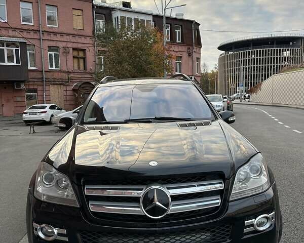 Мерседес ГЛ-класс 2006 в Харькове на Automoto.ua Черный Мерседес ГЛ-класс, объемом двигателя 0.31 л и пробегом 240 тыс. км за 10900 $, фото 2 на Automoto.ua