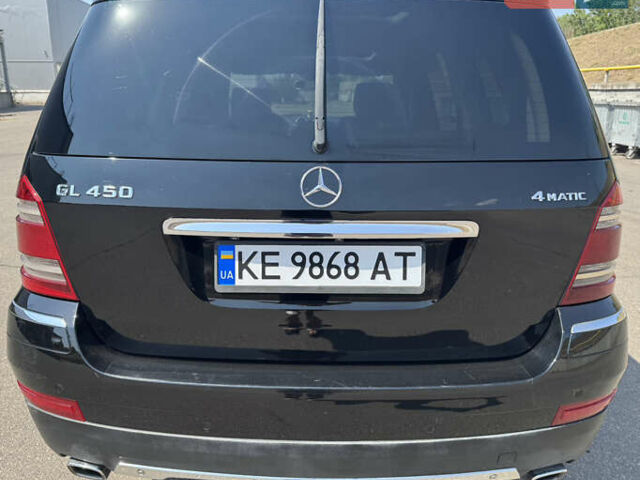 Чорний Мерседес ГЛ-Клас, об'ємом двигуна 4.7 л та пробігом 275 тис. км за 14500 $, фото 11 на Automoto.ua