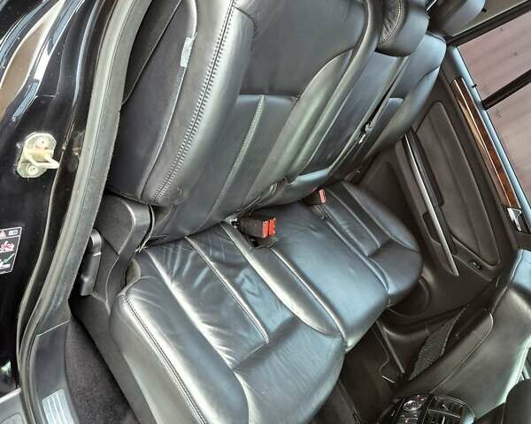 Чорний Мерседес ГЛ-Клас, об'ємом двигуна 5.46 л та пробігом 226 тис. км за 11600 $, фото 18 на Automoto.ua