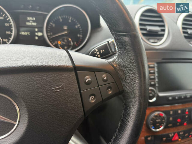 Чорний Мерседес ГЛ-Клас, об'ємом двигуна 4.66 л та пробігом 160 тис. км за 8900 $, фото 31 на Automoto.ua