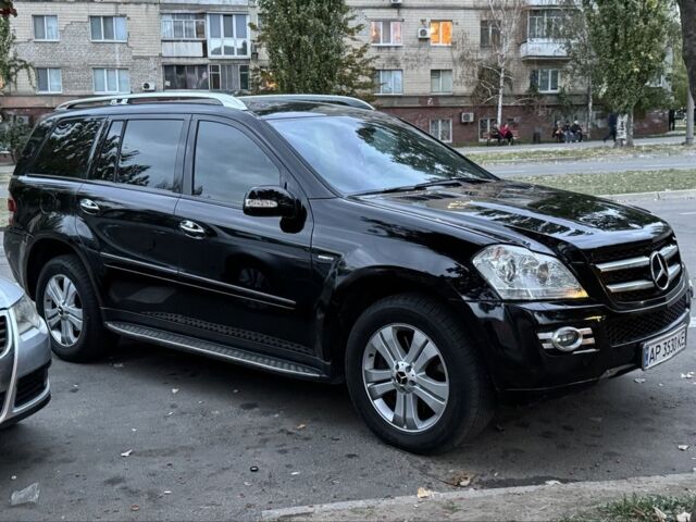 Чорний Мерседес ГЛ-Клас, об'ємом двигуна 5.5 л та пробігом 165 тис. км за 10500 $, фото 8 на Automoto.ua