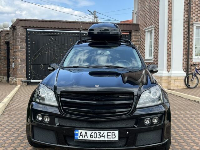 Черный Мерседес ГЛ-класс, объемом двигателя 4.7 л и пробегом 605 тыс. км за 13000 $, фото 2 на Automoto.ua