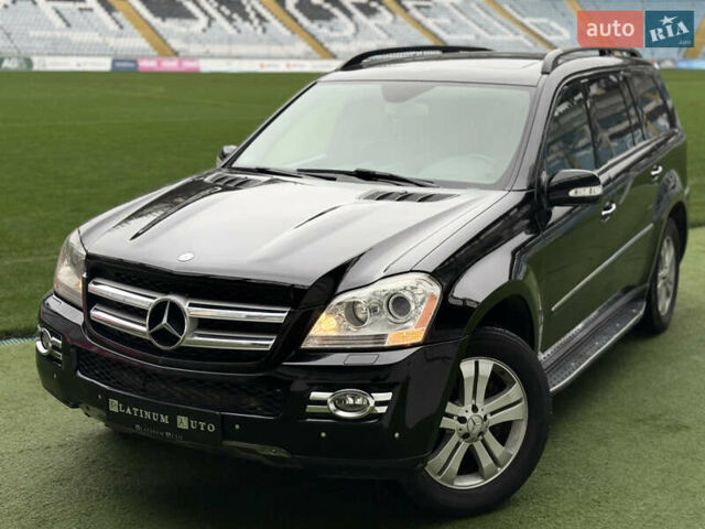 Чорний Мерседес ГЛ-Клас, об'ємом двигуна 4.66 л та пробігом 160 тис. км за 8900 $, фото 5 на Automoto.ua