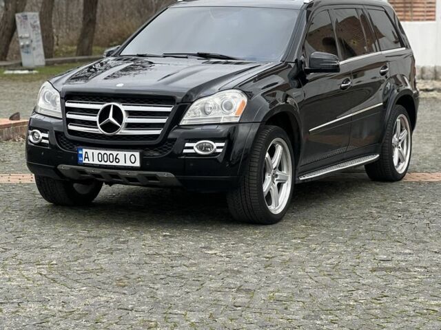 Черный Мерседес ГЛ-класс, объемом двигателя 5.5 л и пробегом 240 тыс. км за 14999 $, фото 1 на Automoto.ua
